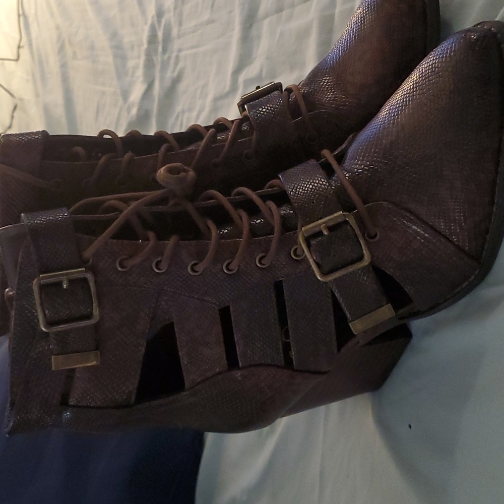 Sandal/booties